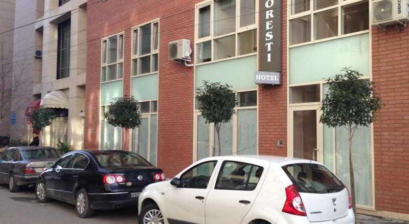Hotel Oresti Center Tirana Esterno foto